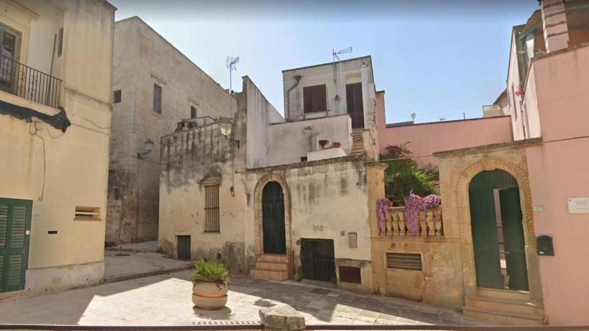 case-de-vanzare-cu-un-euro-in-sicilia--la-30-de-minute-de-mare--o-investitie-care-nu-trebuie-ratata