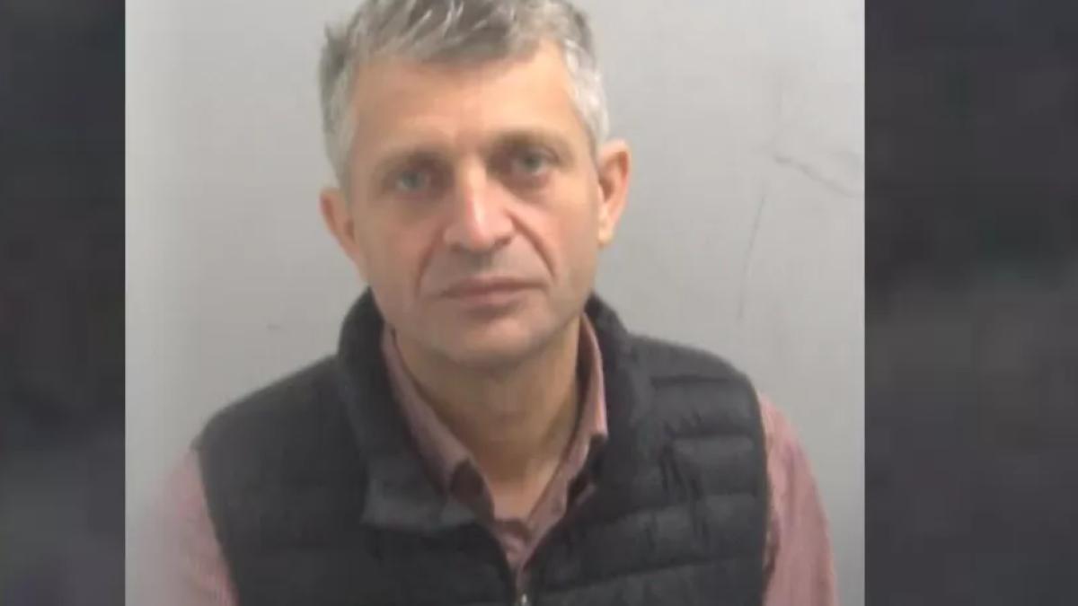 marius-draghici-sofer-roman-vietnamezi