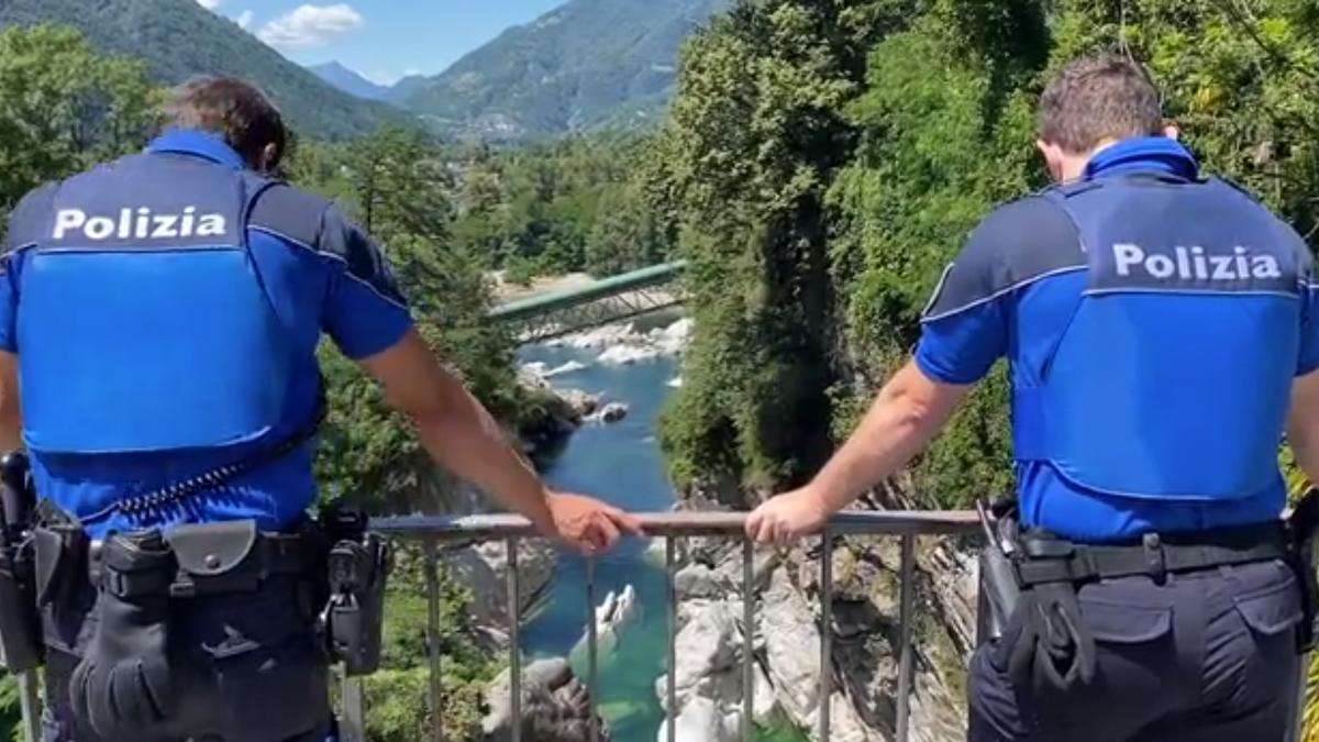 polizia--elvetia--roman--inecat-rau