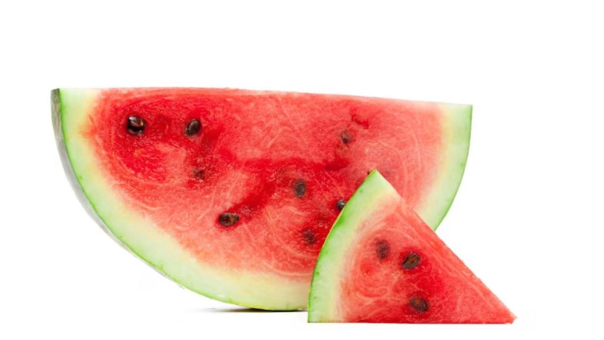 desertul-perfect-din-pepene-verde--este-proaspat--sarac-in-calorii-si-gata-in-5-minute--iata-cum-se-face