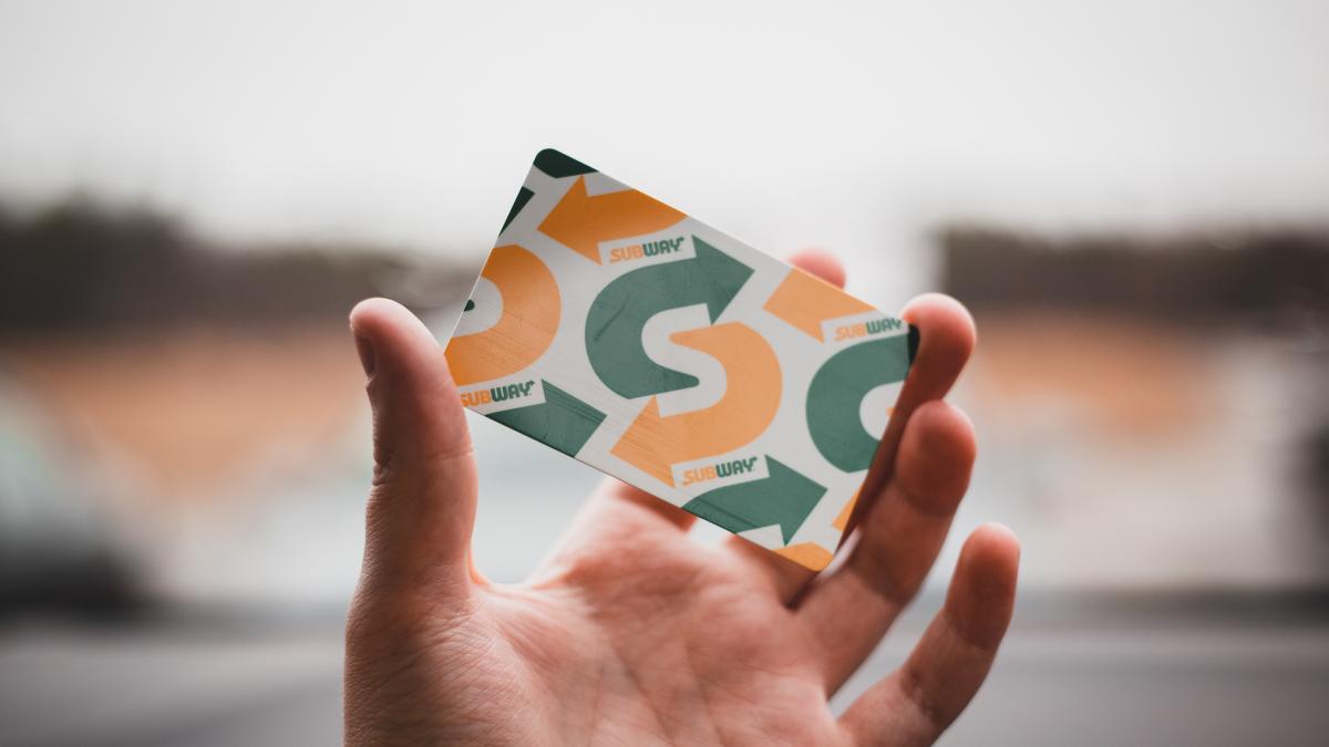 erik-mclean-f34a-bjswlq-unsplash