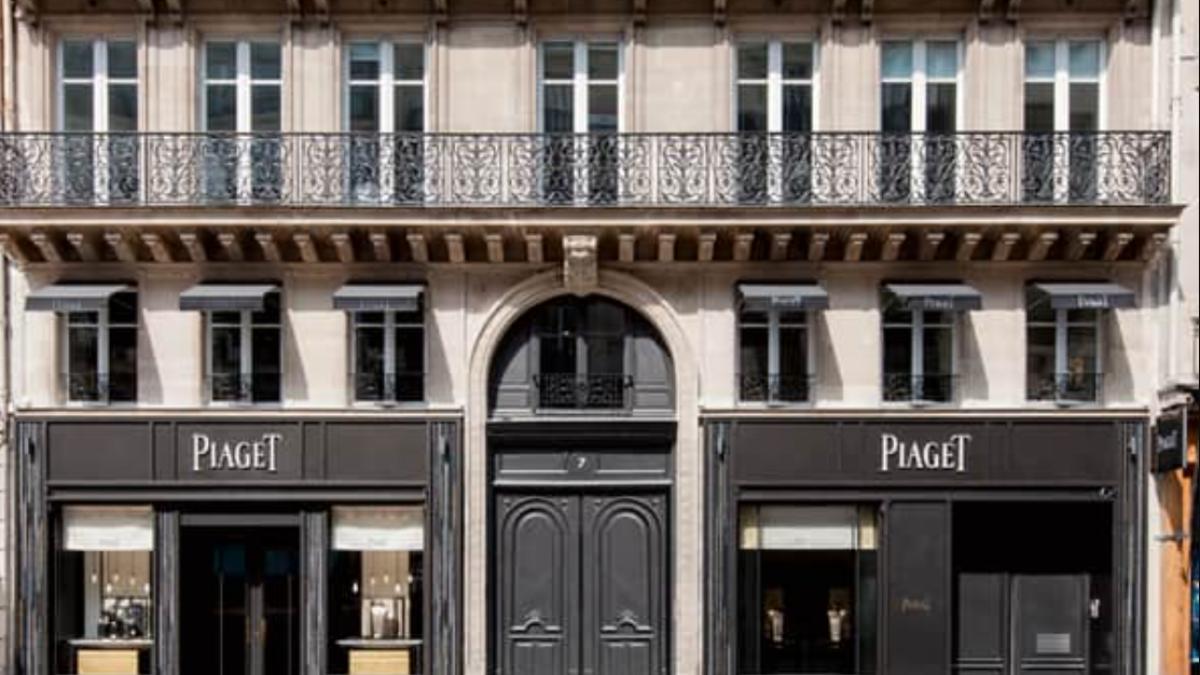magazinul-piaget-din-centrul-parisului