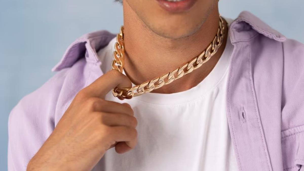 italia--o-romanca-a-atacat-si-jefuit-un-barbat-pe-strada--ziua-in-amiaza-mare