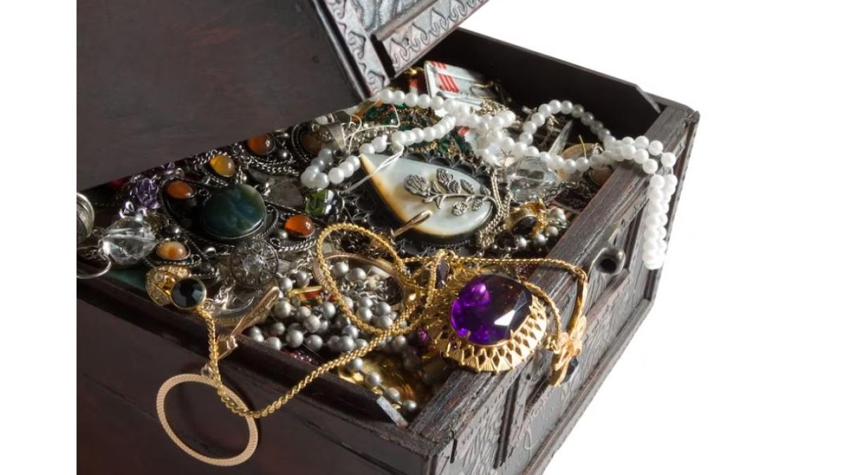 jaf-pe-autostrada-brenner-din-italia--un-barbat-a-ramas-fara-bijuterii-si-pietre-pretioase-de-5-milioane-de-euro