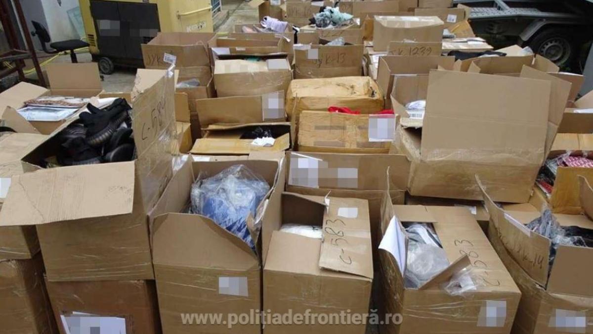 doua-ansambluri-rutiere--oprite-la-intrarea-in-tara--toata-marfa-a-fost-confiscata-de-politisti