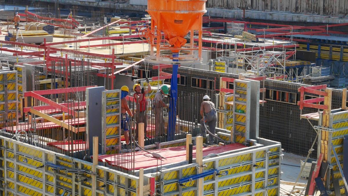 capcanele-sectorului-constructiilor-din-italia-pentru-muncitorii-straini--adrian-tamasi-spune-problemele-pe-care-lucratorii-romani-le-intalnesc-pe-santiere