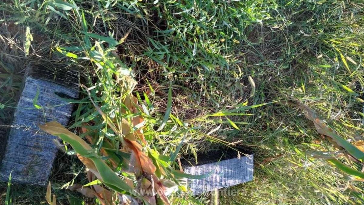 contrabandistii-s-au-modernizat--tigari-de-contrabanda--trecute-in-romania-cu-drona