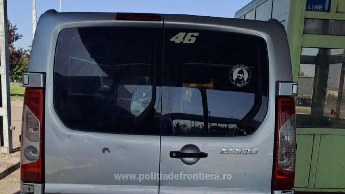 roman--la-volanul-unui-autoturism-cautat-de-autoritatile-spaniole--politistii-de-frontiera-l-au-lasat-pieton