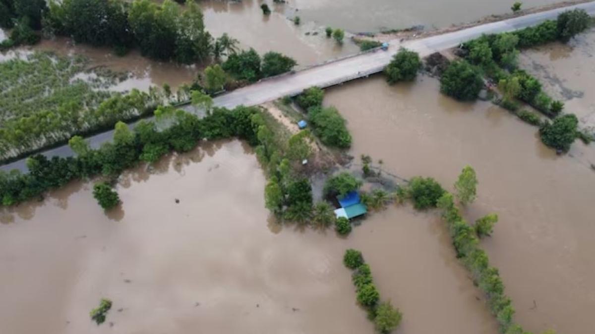 libia--devastata-de-uraganul-daniel--inundatii--orase-distruse-si-mii-de-morti