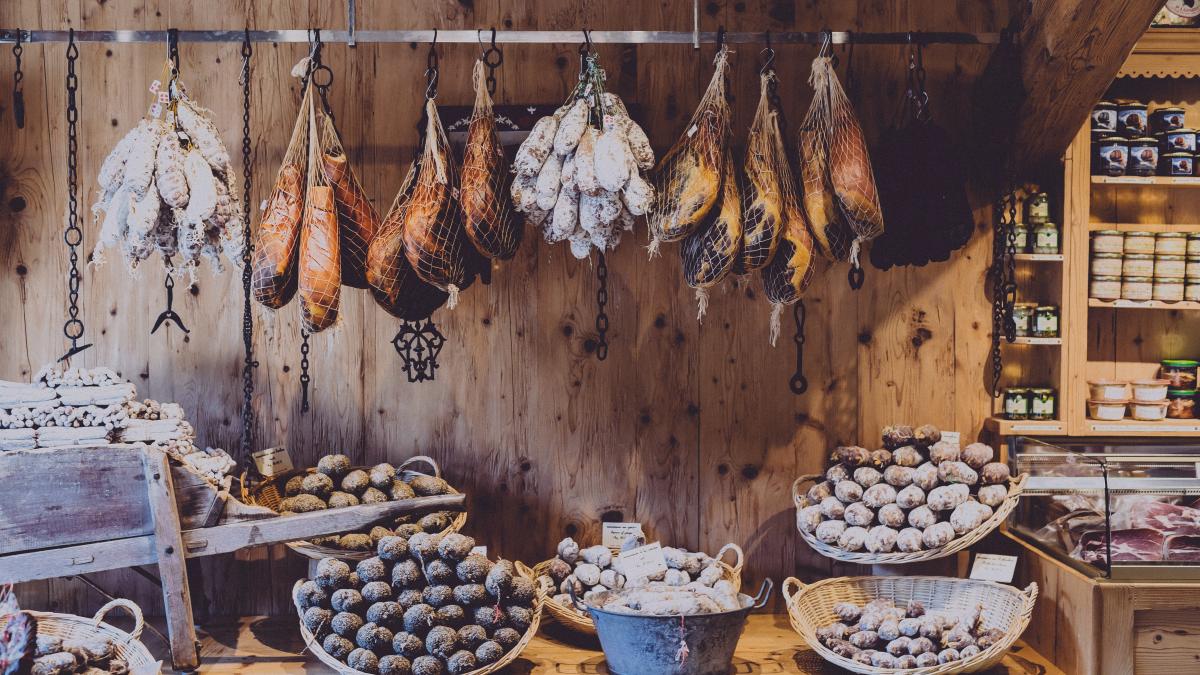 egor-myznik-97qvuzn7muo-unsplash