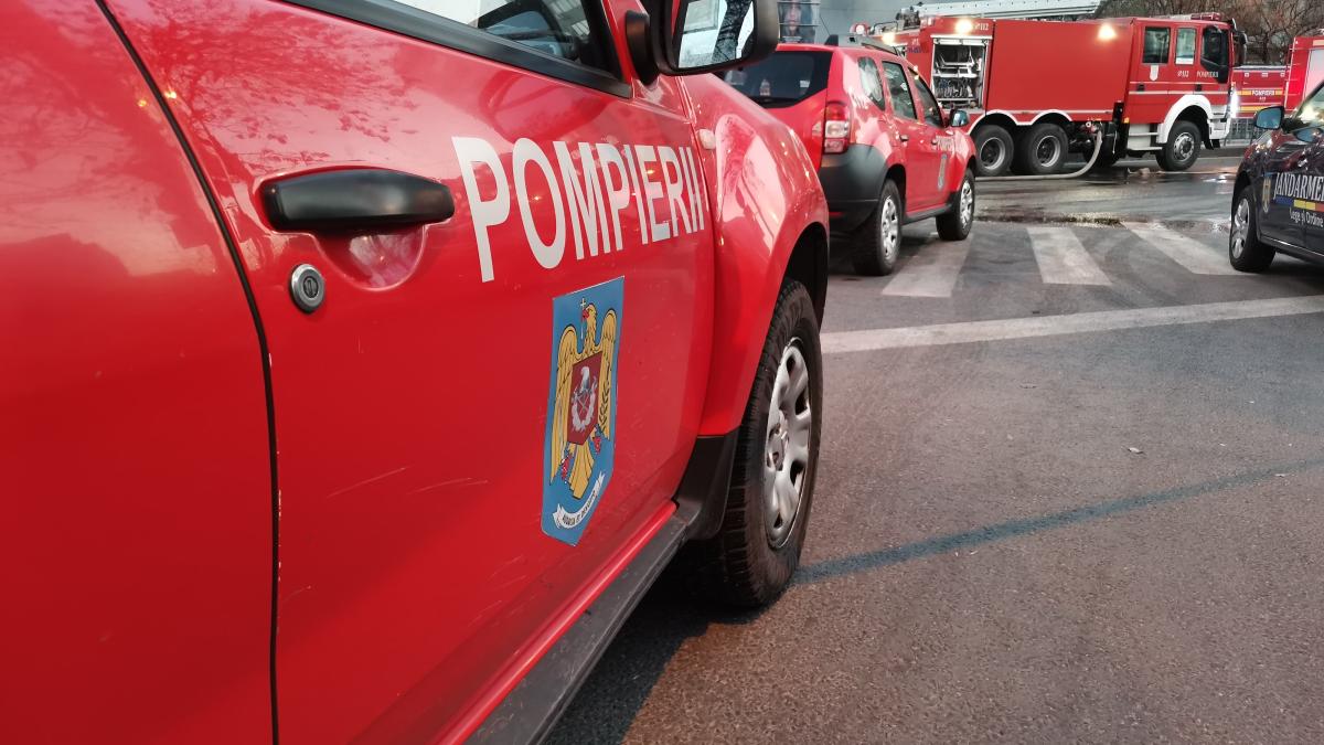pompieri-romania-112-pomperi-generalist-incendiu-generalist-5