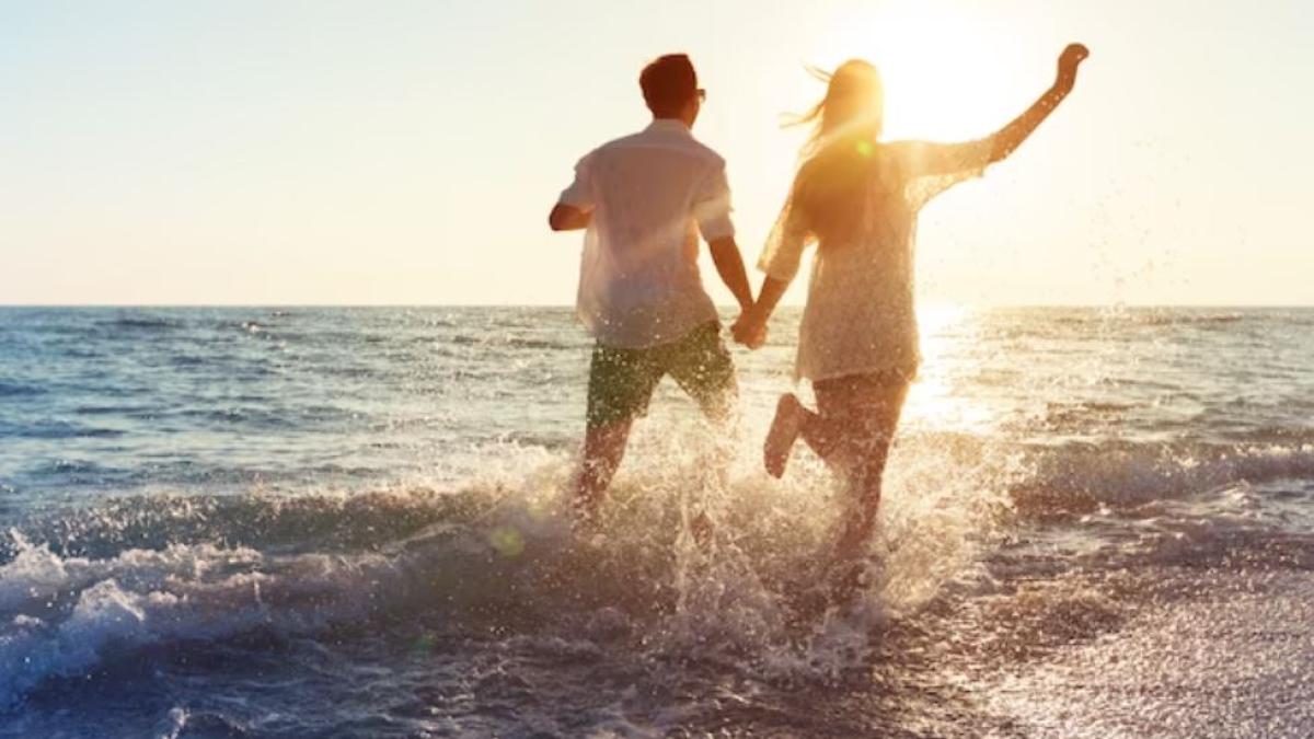 horoscop-de-weekend-14-15-octombrie-2023----leu--te-asteapta-o-aventura--varasator--vei-participa-la-evenimente-sociale--previziuni-complete