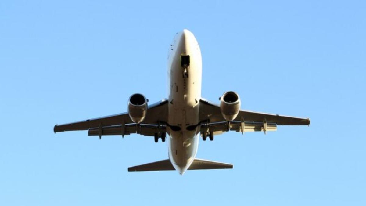 panica-intr-un-avion----aeronava-s-a-intors-in-germania--iar-pasagerii-au-fost-informati-despre-o--estrictie-a-spatiului-aerian