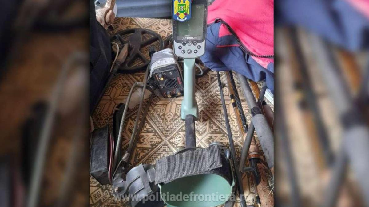 masina-cu-trei-bulgari-oprita-la-iesirea-din-tara--politistii-de-frontiera-au-facut-o-descoperire-neobisnuita