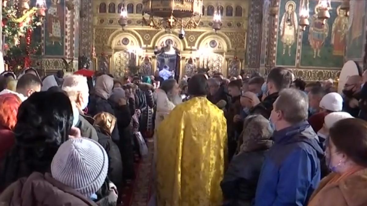 ips-teodosie-biserica-plina-constanta-captura-video-25-12-2020