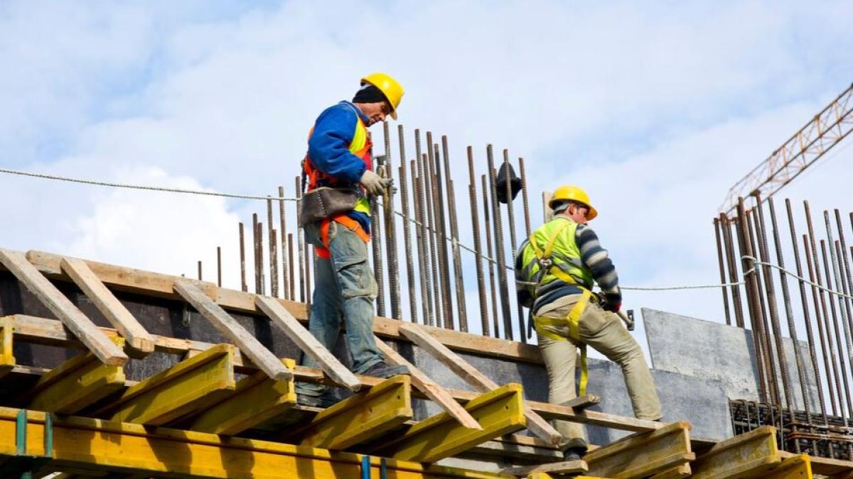 numar-record-de-angajati-in-spania--vara-trecuta-au-fost-create-peste-200-000-locuri-de-munca