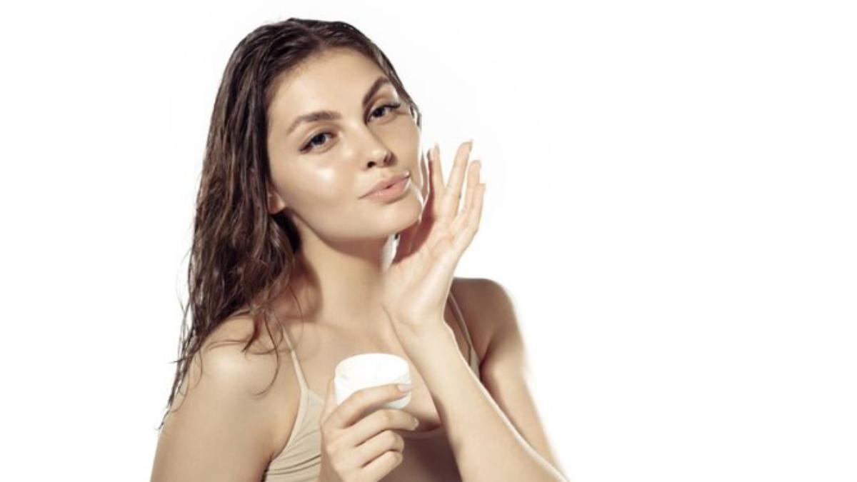 ai-nevoie-doar-de-trei-produse-pentru-a-intarzia-imbatranirea-pielii--expert---restul-sunt-o-pierdere-de-bani