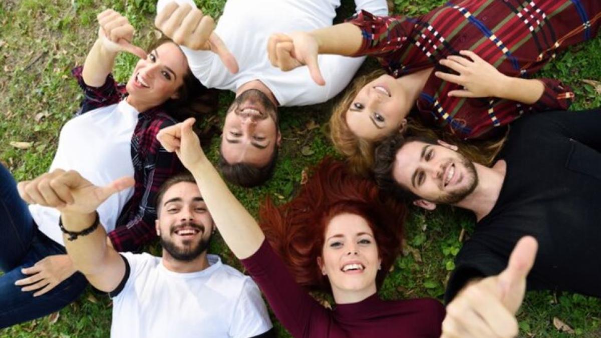 horoscop-pentru-8-noiembrie--leu--munca-ta-va-fi-apreciata--varsator--vei-primi-o-oferta-neasteptata--previziuni-complete