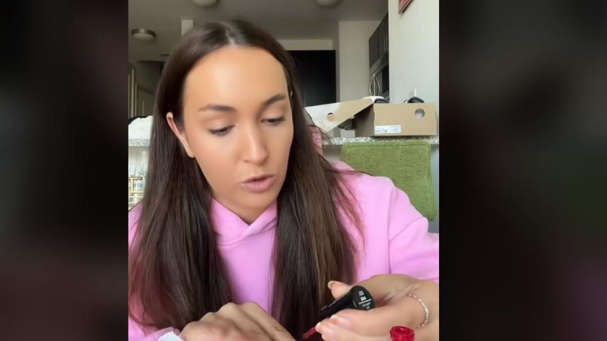 o-tanara-care-lucra-de-acasa-a-renuntat-la-job-din-cauza-sefului---mi-a-cerut-sa-notez-cand-merg-la-baie-si-pentru-cat-timp_86853900