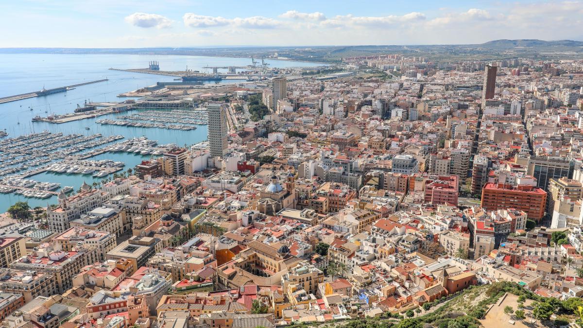 alicante-oras-spania_01376900
