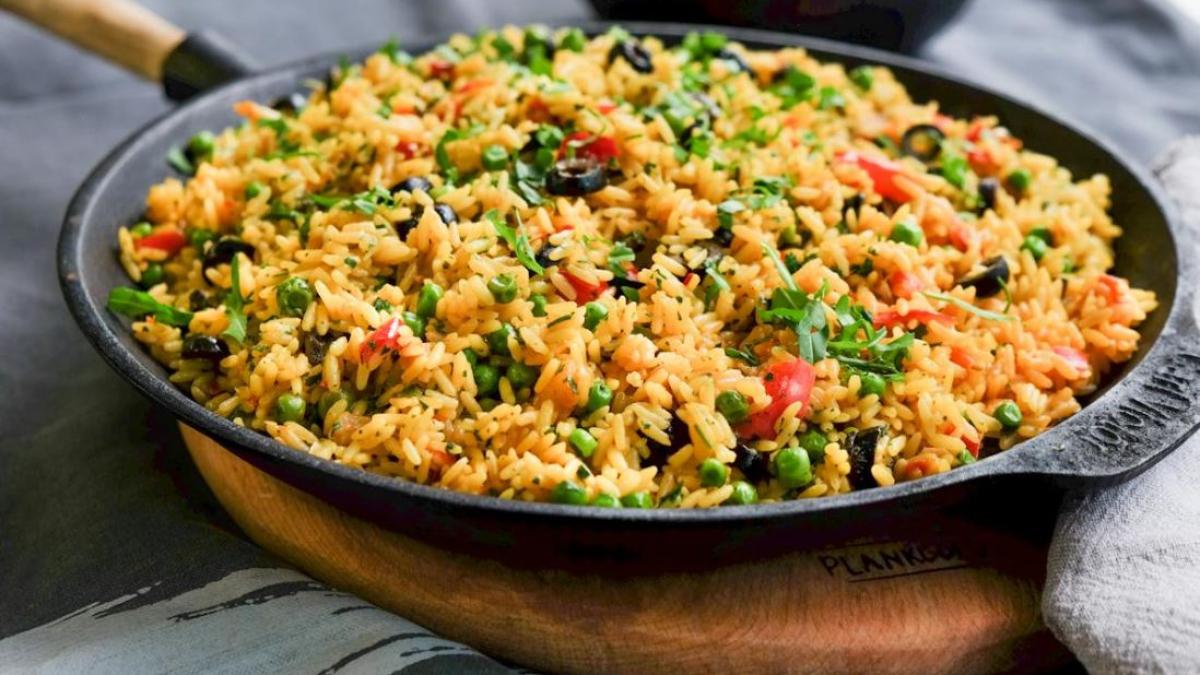 orez-incredibil-de-delicios-cu-pui-si-legume--reteta-este-simpla-si-rapida_58579600