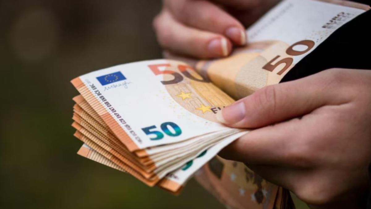 statul-da-bani-romanilor-din-diaspora-pentru-a-se-intoarce-acasa--exista-doua-conditii