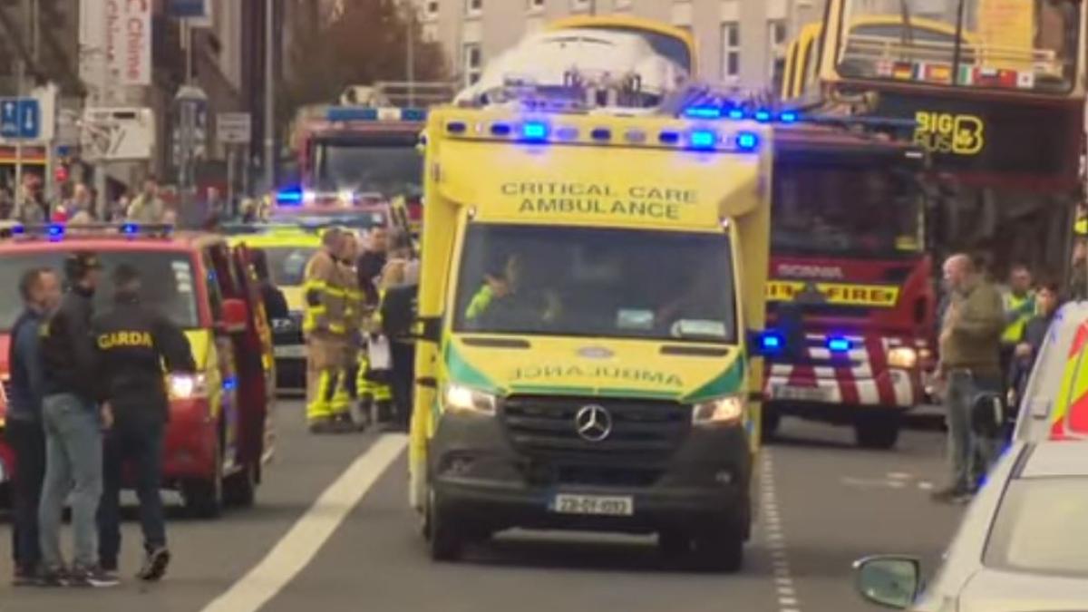 atac-prin-injunghiere-in-dublin--cinci-persoane--printre-care-trei-copii--au-ajuns-la-spital_70825300