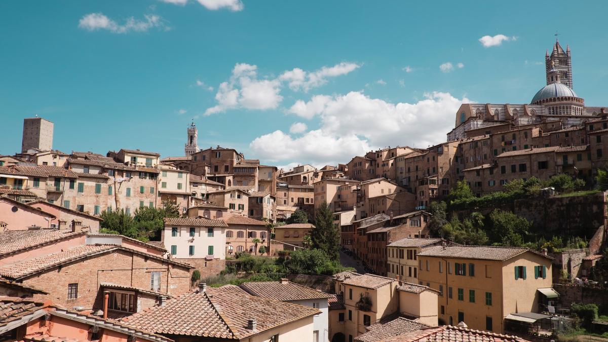 siena-oras-italia-preturi-la-imobiliare