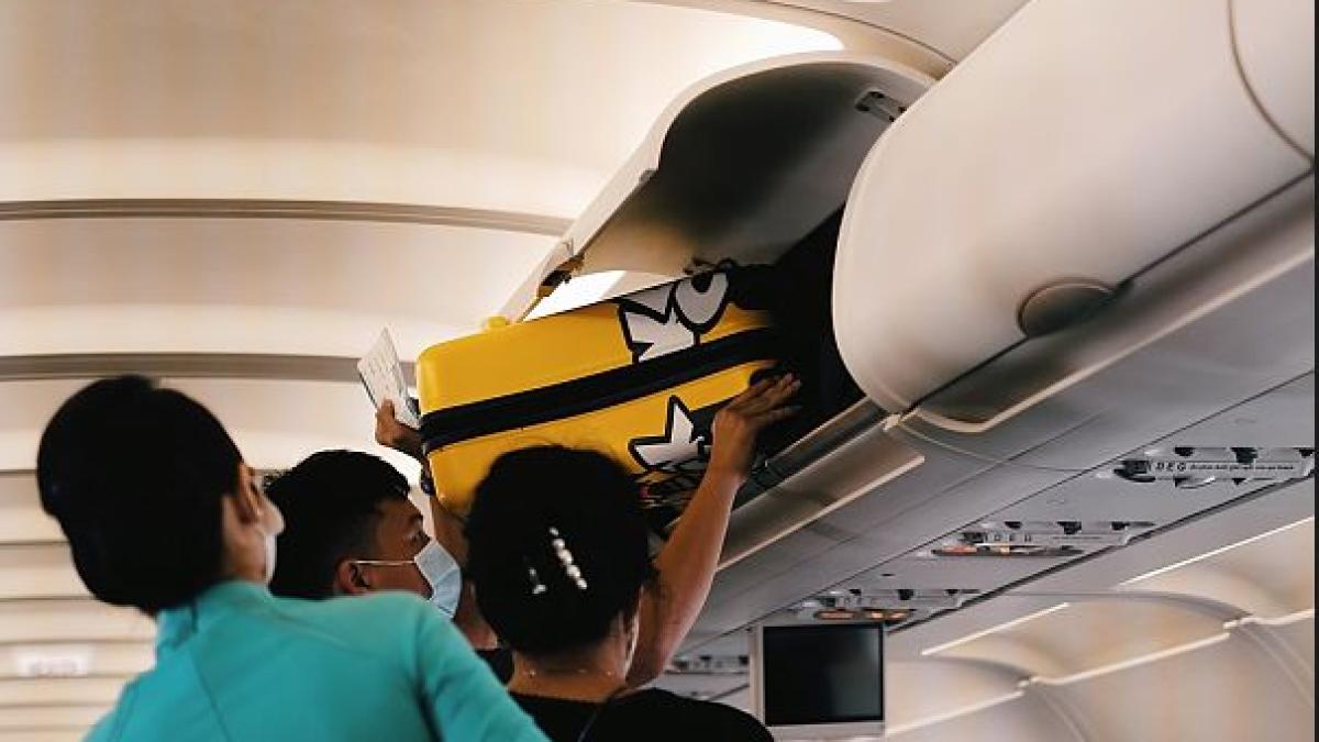 femeie--amendata-cu-2-000-de-euro-pe-aeroport--dupa-ce-a-uitat-un-sandvis-in-bagaje---sunt-noua-saptamani-din-pensia-mea_65043000