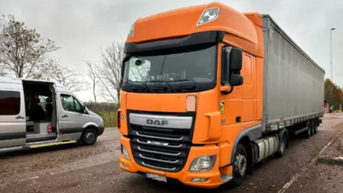 camion-romanesc-suedia_13989100