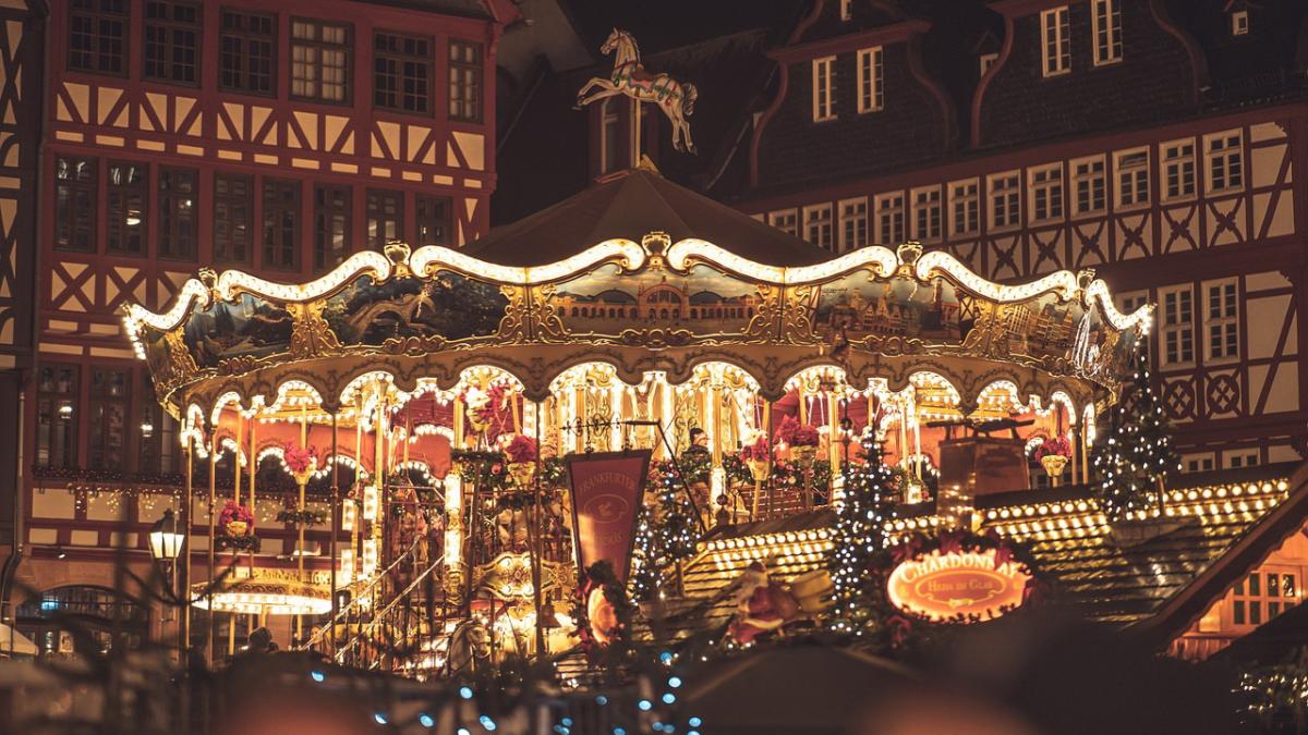 pietele-de-craciun-din-germania-s-au-deschis--comerciantii-insa-se-plang-de-lipsa-acuta-de-personal_36376300