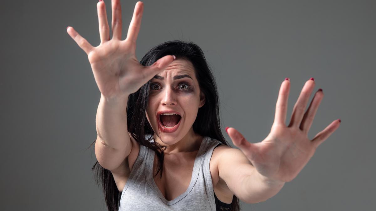 romanca-din-italia--maltrata-ani-in-sir-de-sotul-violent--copilul-a-cerut-ajutorul-carabinierilor_67310800