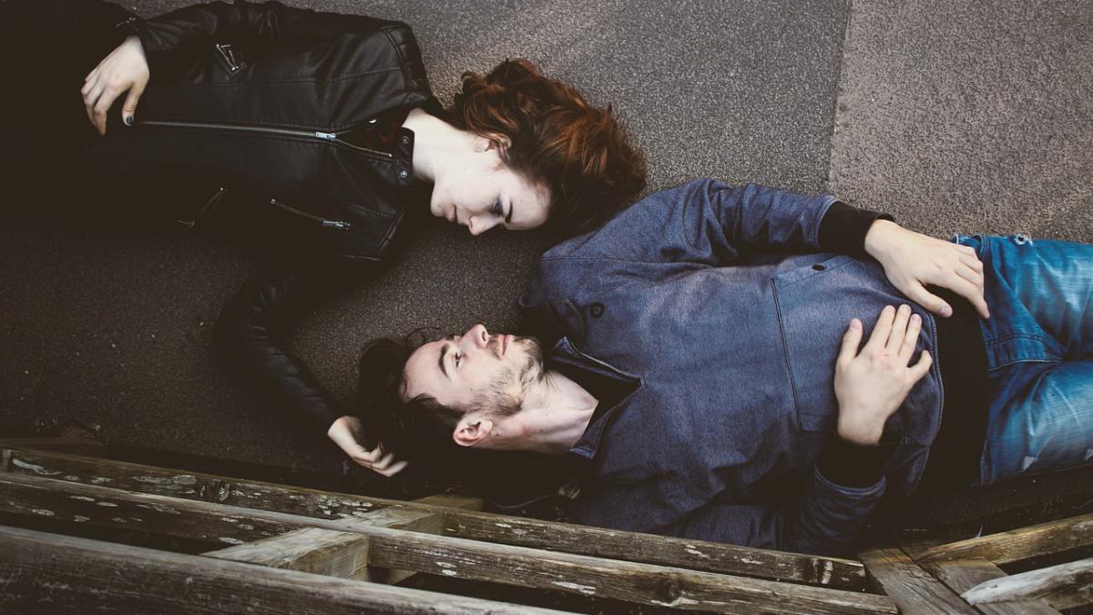 horoscop-special-prc-c2prc-a0trei-zodii-vor-avea-noroc-in-dragoste-in-luna-decembrie_50432100