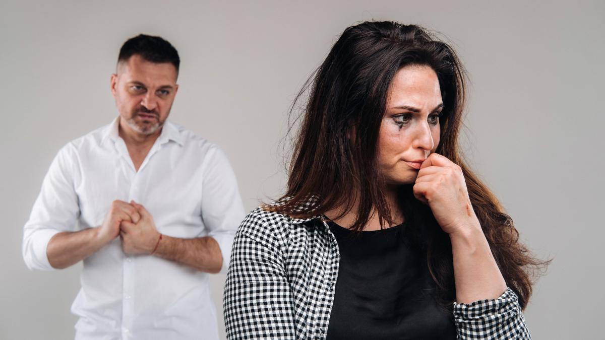 un-roman-din-italia-si-a-impiedicat-sotia-sa-si-viziteze-familia-opt-ani---nici-nu-ma-lasa-sa-o-salut_35042700