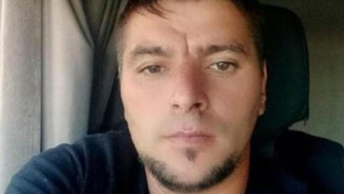 postarea-unui-sofer-roman-de-camion--blocat-in-italia--a-devenit-virala_40602900