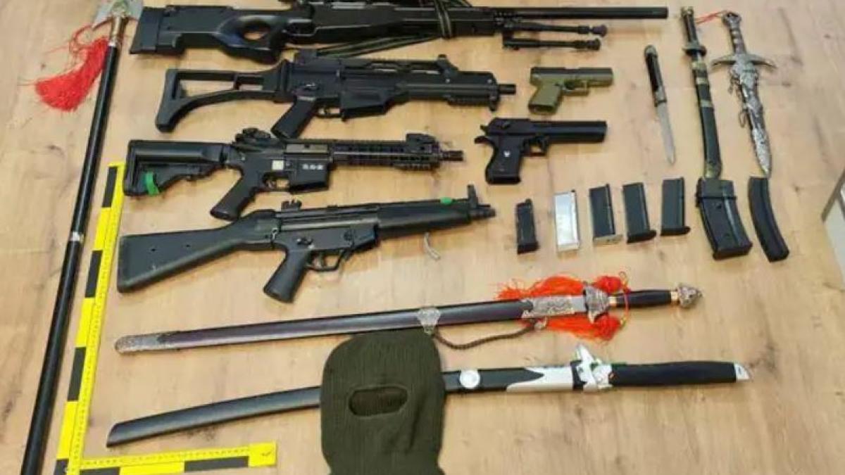 se-dadeau-drept-fotbalisti-si-jefuiau-casele-din-spania--retea-criminala--din-care-faceau-parte-si-romani--destructurata_64514400