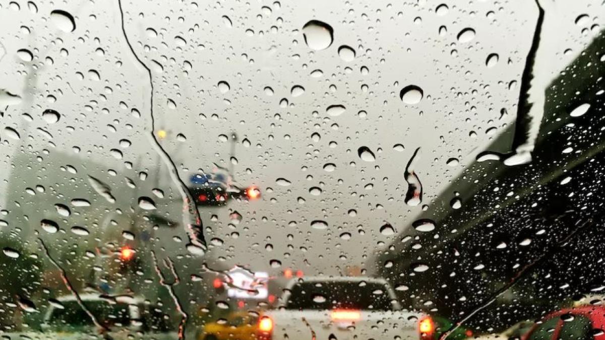 vreme-rea-toata-tara--se-asteapta-furturni-violente--ploi-si-intensificari-ale-vantuluiprc-c2prc-a0