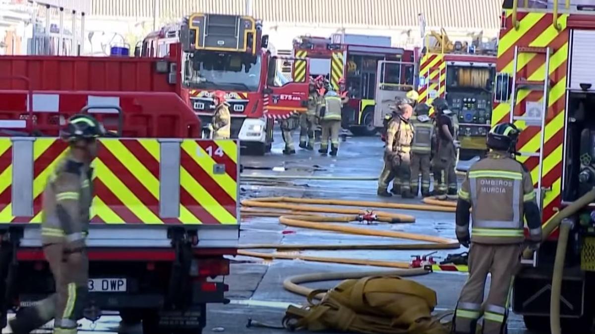 spania--sase-persoane--acuzate-de-incendiul-produs-intr-un-club-de-noapte--13-persoane-au-murit_34204400