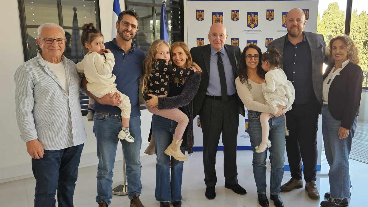 surori-romance-israel_09575500