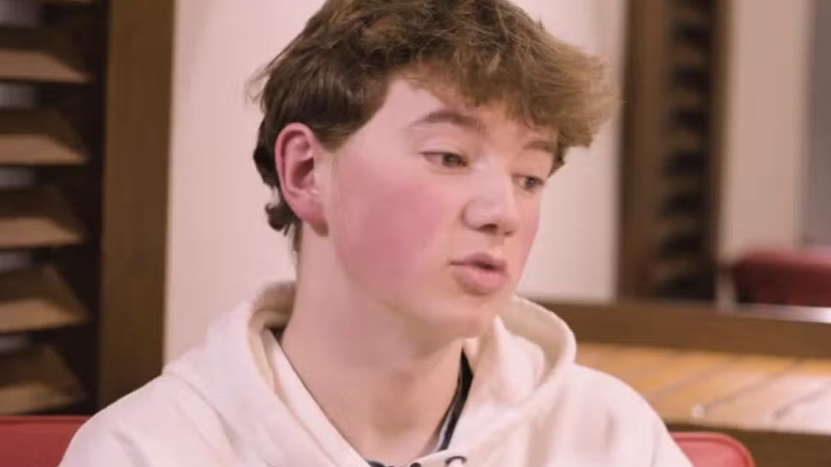 alex-batty-adolescent-marea-britanie_68221600