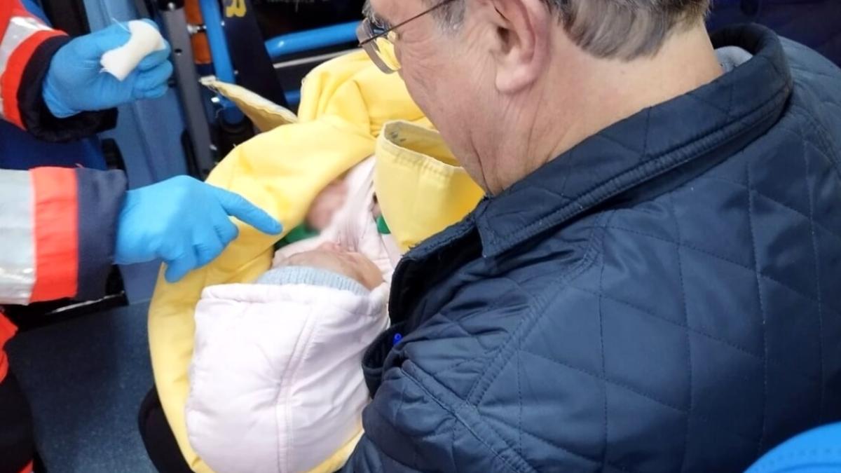 fetita-abandonata-biserica-italia_47344000