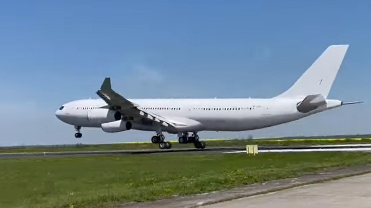 avion-legend-irlines_38158700