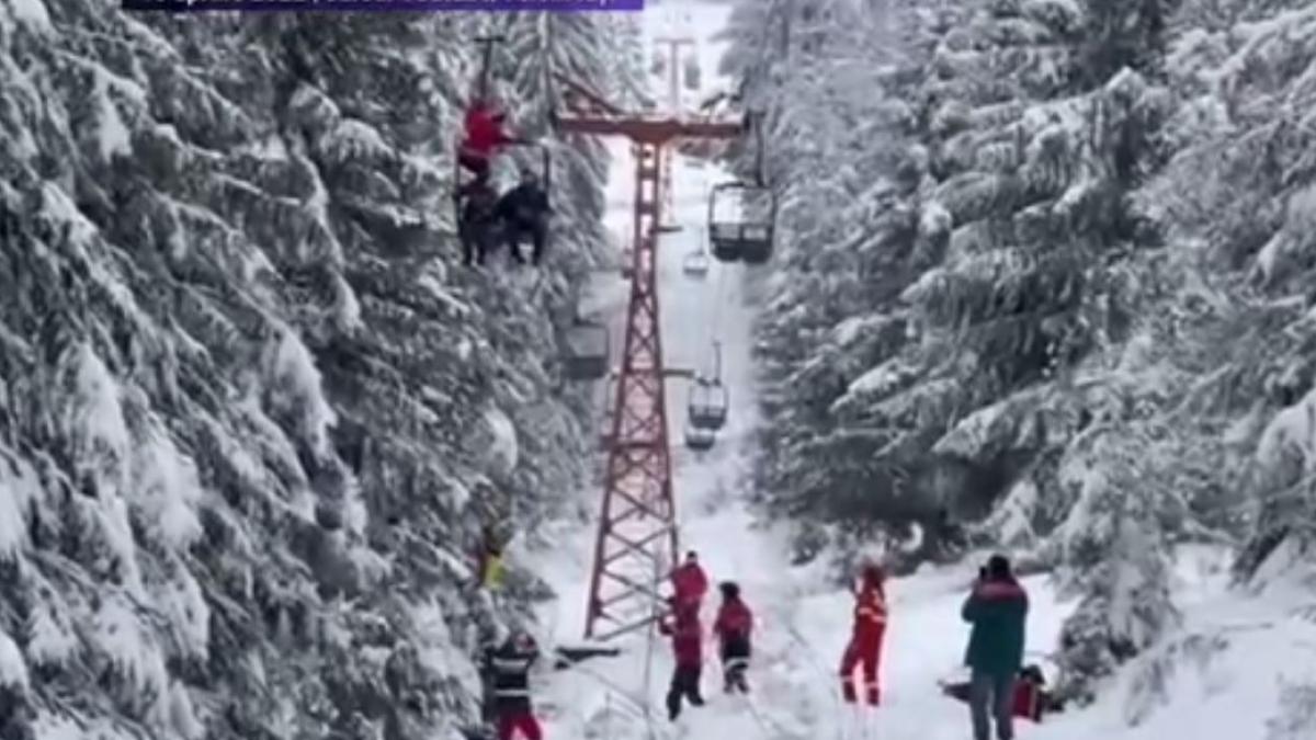 turisti-blocati-in-telescaun--pe-partia-prislop--salvatorii-au-activat-planul-rosu-de-interventie_61592500