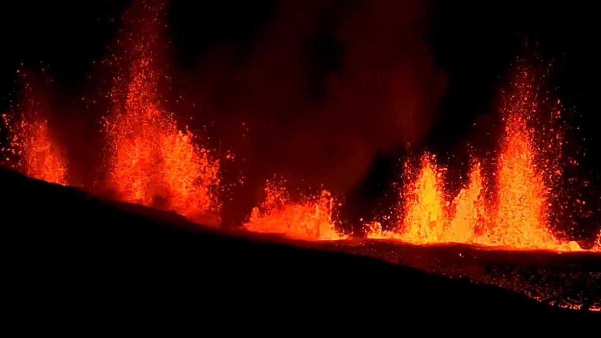 vulcan-eruptie-islanda_29255500