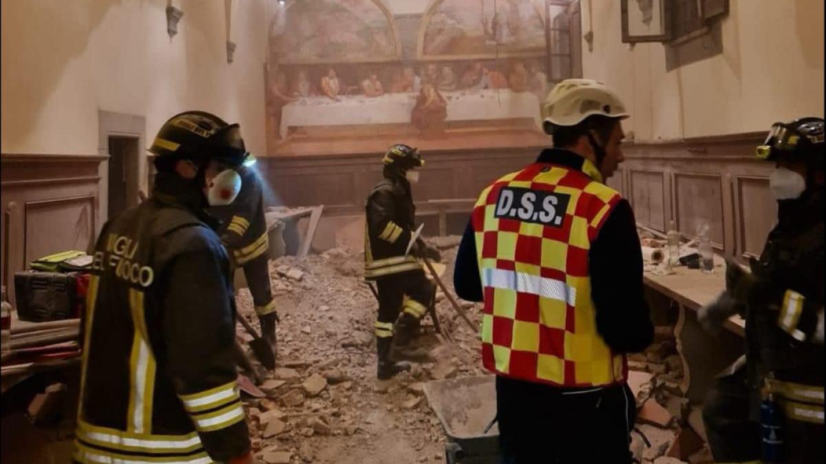 raniti-nunta-italia-podeaua-localului-s-a-prabusit_38803600