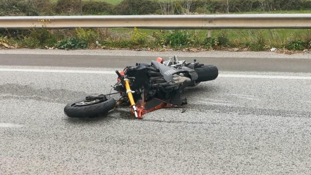 italia--tanar-roman--mort-in-urma-unui-accident-grav-cu-motocicleta-vlad-s-ar-fi-aventurat-intr-o-depasire-riscanta---foto-2