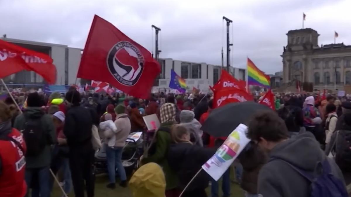 protest-germania-impotriva-partidelor-de-extrema-dreapta_93930200
