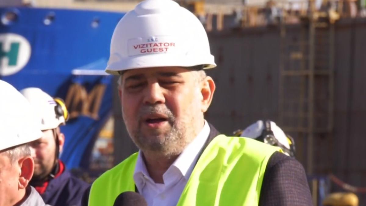 marcel-ciolacu-cu-casca-de-protectie_59510000