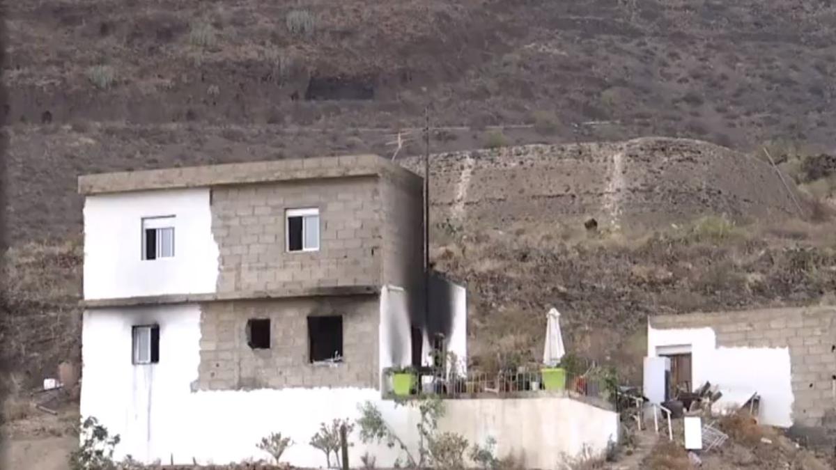 gestul-extrem-al-unui-roman-din-spania--care-s-a-razbunat-pe-fosta-sotie---barbatul-a-incendiat-casa-in-care-locuiau-femeia-si-un-minor_43436000