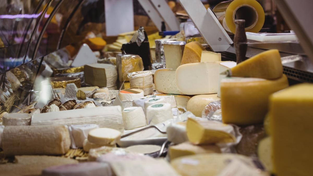 alerta-alimentara-in-germania-cateva-marci-de-branzeturi-brie-infectate-cu-e-coli_31816900